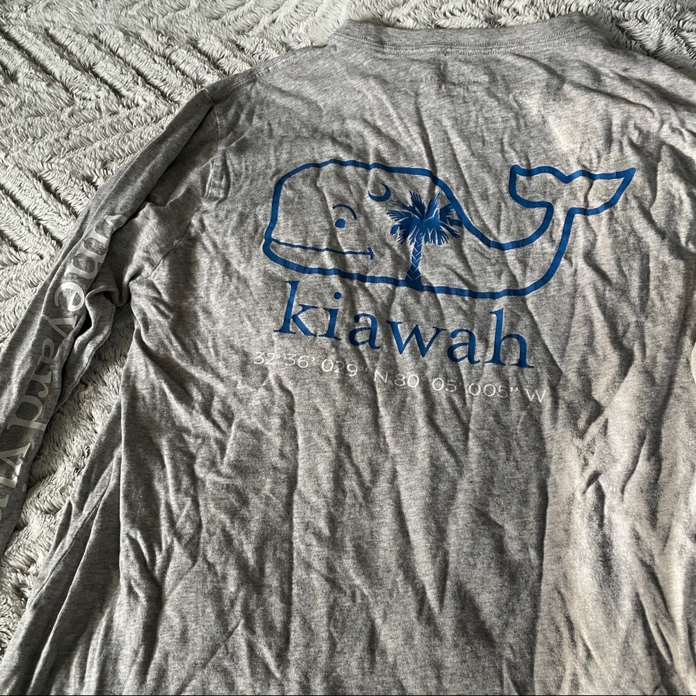 Men’s Vineyard Vines long sleeve tee shirt medium